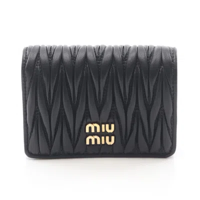 Miu Miu Matelassé Leather Wallet In Black