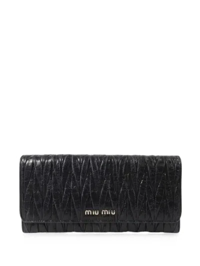 Pre-owned Miu Miu Matelassé Leather Wallet In Black