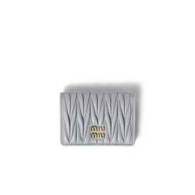 Miu Miu Matelassé Nappa Leather Card Holder In Gray