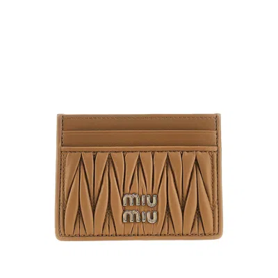 Miu Miu Matelassé Nappa Leather Cardholder In Sand