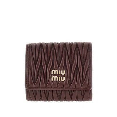 Miu Miu Matelassé Nappa Leather Twi-fold Wallet In Red