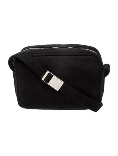 Pre-owned Miu Miu Messenger Bag In Black