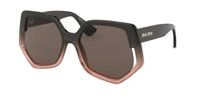 Miu Miu Mu07vsa Vestibilità Orientale 02d06b Occhiali Da Sole Marroni Per Donna In Black