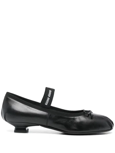 Miu Miu Logo Intarsia Ballet Flats In Black