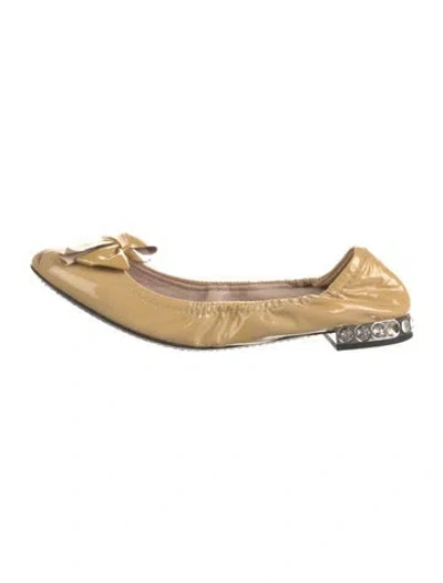 Pre-owned Miu Miu Patent Leather Bow Accents Ballet Flats In Neutrals