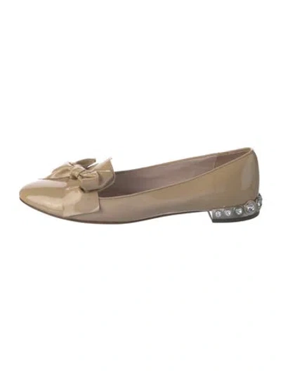 Pre-owned Miu Miu Patent Leather Bow Accents Loafers In Neutral
