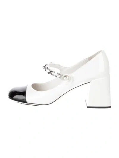 Pre-owned Miu Miu Patent Leather Chain-link Accents Pumps In White