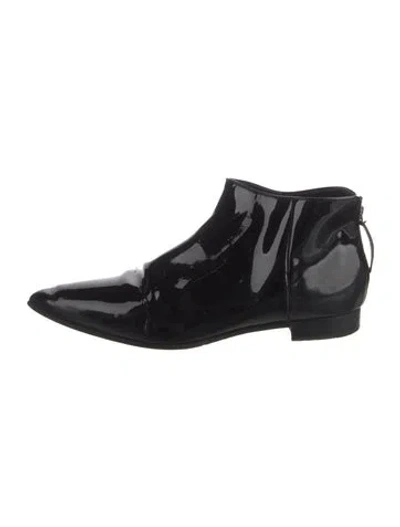 Pre-owned Miu Miu Patent Leather Chelsea Boots In Black