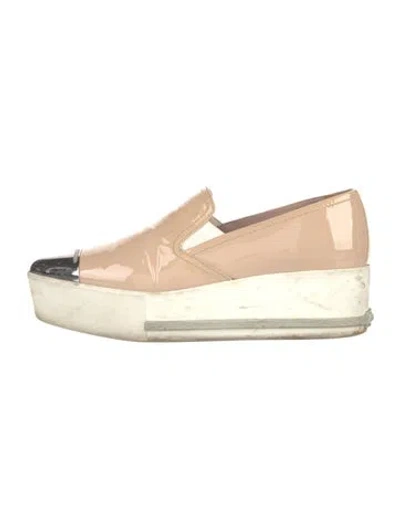 Pre-owned Miu Miu Patent Leather Colorblock Pattern Mules In Neutral