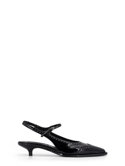 MIU MIU PATENT LEATHER DÉCOLLETÉ