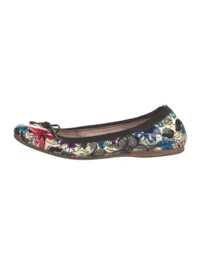 Pre-owned Miu Miu Patent Leather Floral Print Ballet Flats In Neutral