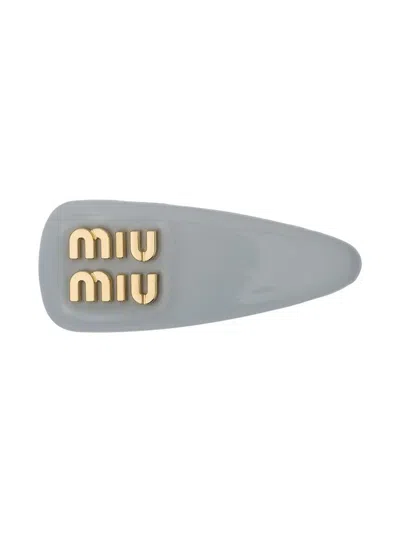 Miu Miu Patent-leather Hair Clip In F0591 Cornflower