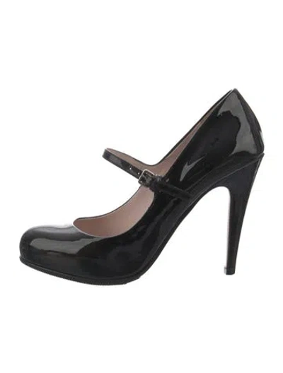 Pre-owned Miu Miu Patent Leather Pumps In Black