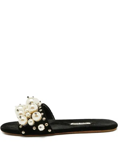 Pre-owned Miu Miu Pearl-embellished Sandals