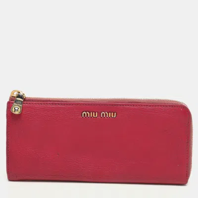Pre-owned Miu Miu Pink Leather Zip Around Wallet
