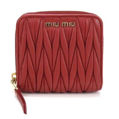 Pre-owned Miu Miu Red Color Leather Wallet (bi-fold) ()
