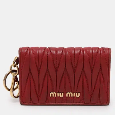 Pre-owned Miu Miu Red Matelasse Lux Leather Card Holder