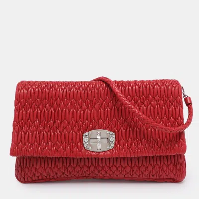 Pre-owned Miu Miu Red Matelassé Nappa Leather Crystal Shoulder Bag