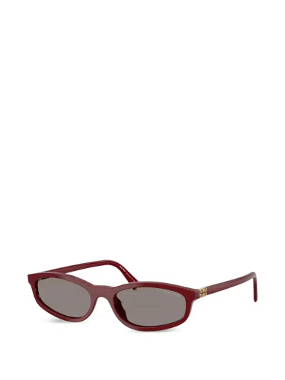 Miu Miu Regard Sonnenbrille Mit Ovalem Gestell In Red