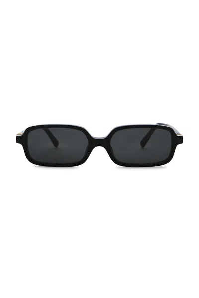 Miu Miu Regard Sunglasses In Black