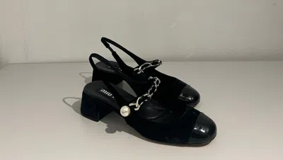 Miu Miu Round-headed High-heeled Sandals In Black