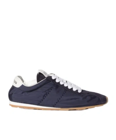 Miu Miu Round Toe Low-top Sneakers