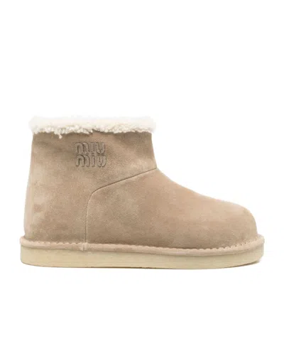 Miu Miu Round-toed Ankle Boots In Brown