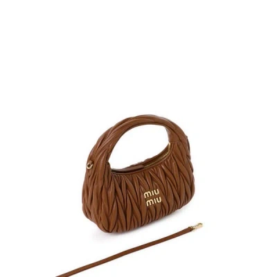 Miu Miu Sac À Main Matelassé In Brown