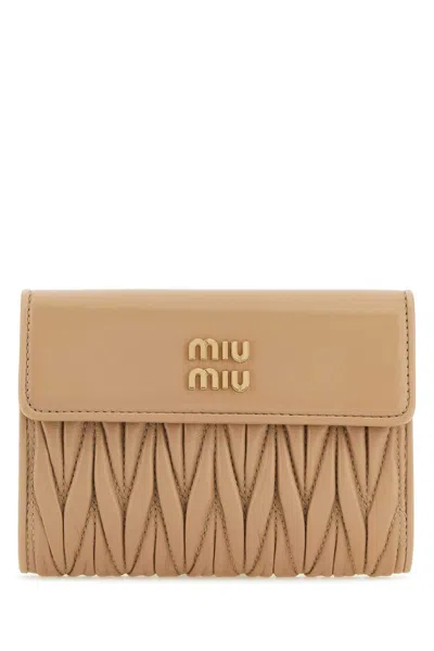 Miu Miu Leather Wallet In Beige O Tan