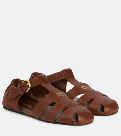 Miu Miu Sandalen Fisherman Aus Leder In Braun
