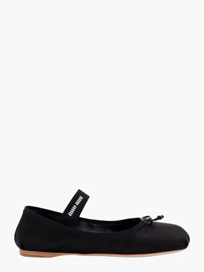 Miu Miu Satin Ballet Flats In Black