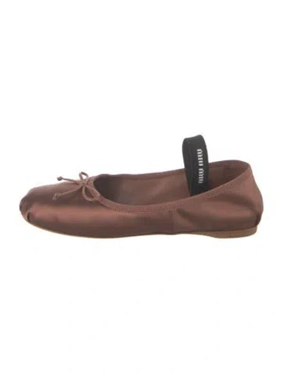 Pre-owned Miu Miu Satin Bow Accents Ballet Flats In Neutral