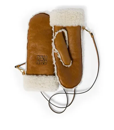 Miu Miu Shearling Mittens In Brown