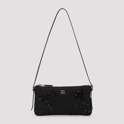 Miu Miu Silk Pouch In Nero