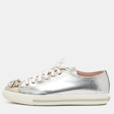 Pre-owned Miu Miu Silver Patent Leather Crystal Embellished Cap-toe Low-top Trainers Size 39