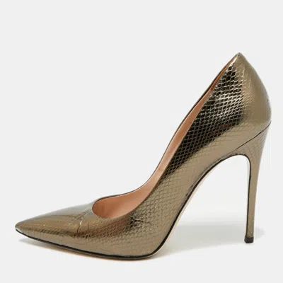 Pre-owned Miu Miu Size 38.5 Metallic Snakeskin Embossed Leather Pointed Toe Pumps In Silver