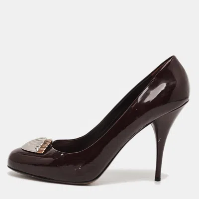 Pre-owned Miu Miu Size 41 Burgundy Patent Leather Embellished Pumps