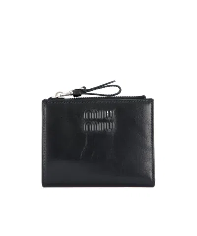 Miu Miu Small Logo-embossed Leather Wallet In Black