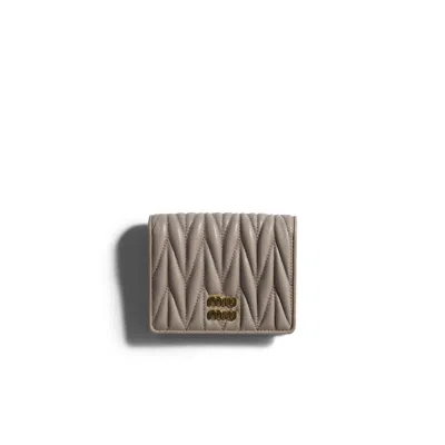 Miu Miu Small Matelassé Nappa Leather Wallet In Pumice Stone