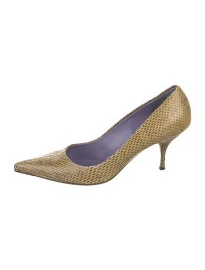 Pre-owned Miu Miu Snakeskin Animal Print Pumps In Yellow