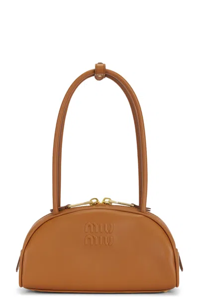 Miu Miu Softy Beau Handbag In Brown