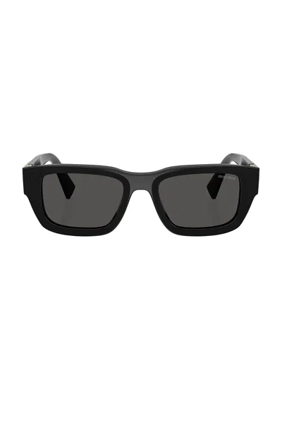 Miu Miu Square Sunglasses In Black