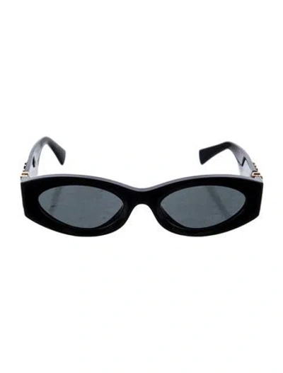 Pre-owned Miu Miu Square Tinted Sunglasses In Black