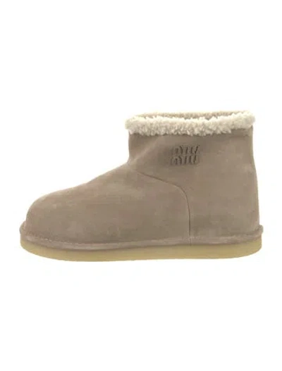 Pre-owned Miu Miu Suede Fur Trim Boots In Neutral
