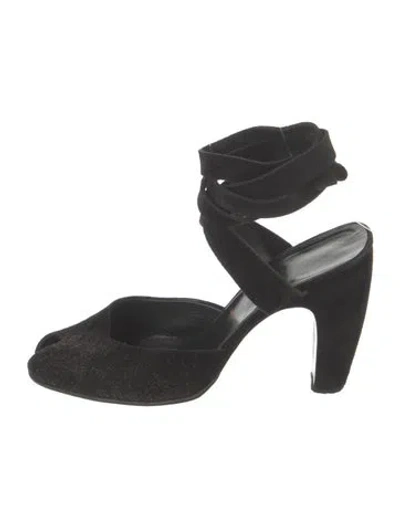 Pre-owned Miu Miu Suede Pumps In Black