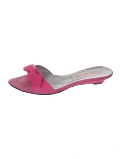 Pre-owned Miu Miu Suede Slides In Pink