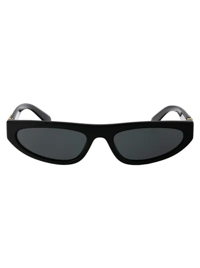 Miu Miu Sunglasses In Black