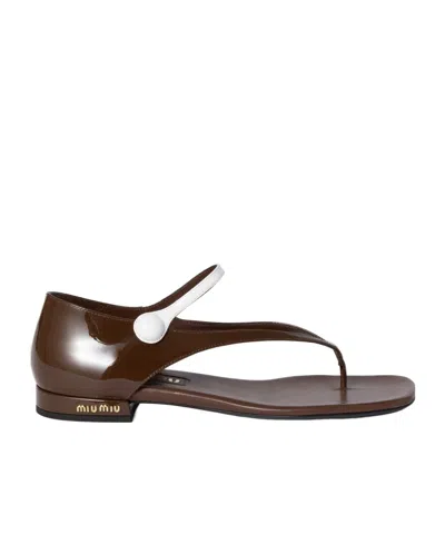 MIU MIU TWO-TONE PATENT LEATHER MARY JANE THONG SANDALS