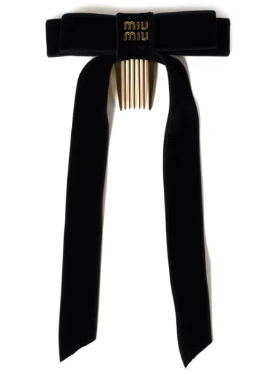 Miu Miu Velvet Hair Clip In Black