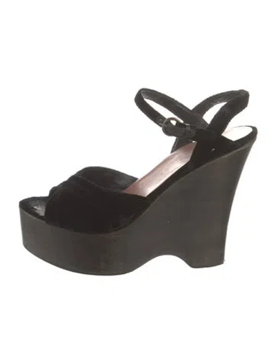 Pre-owned Miu Miu Velvet Slingback Pumps In Black